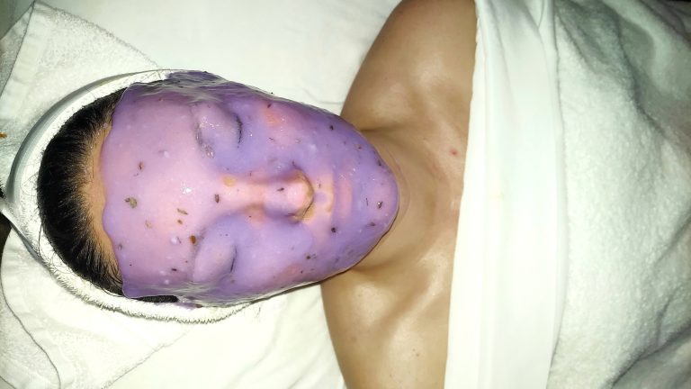 Jelly Mask Skincare: How It Works for Different Skin Types
